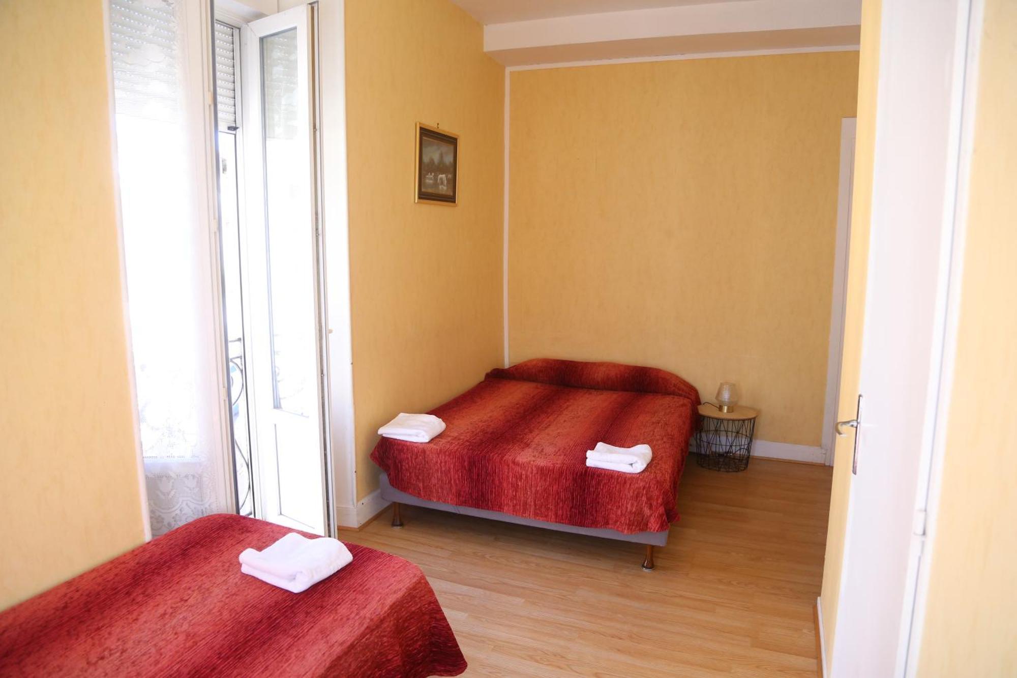 Hotel Restaurant Le Parisien Lourdes Luaran gambar