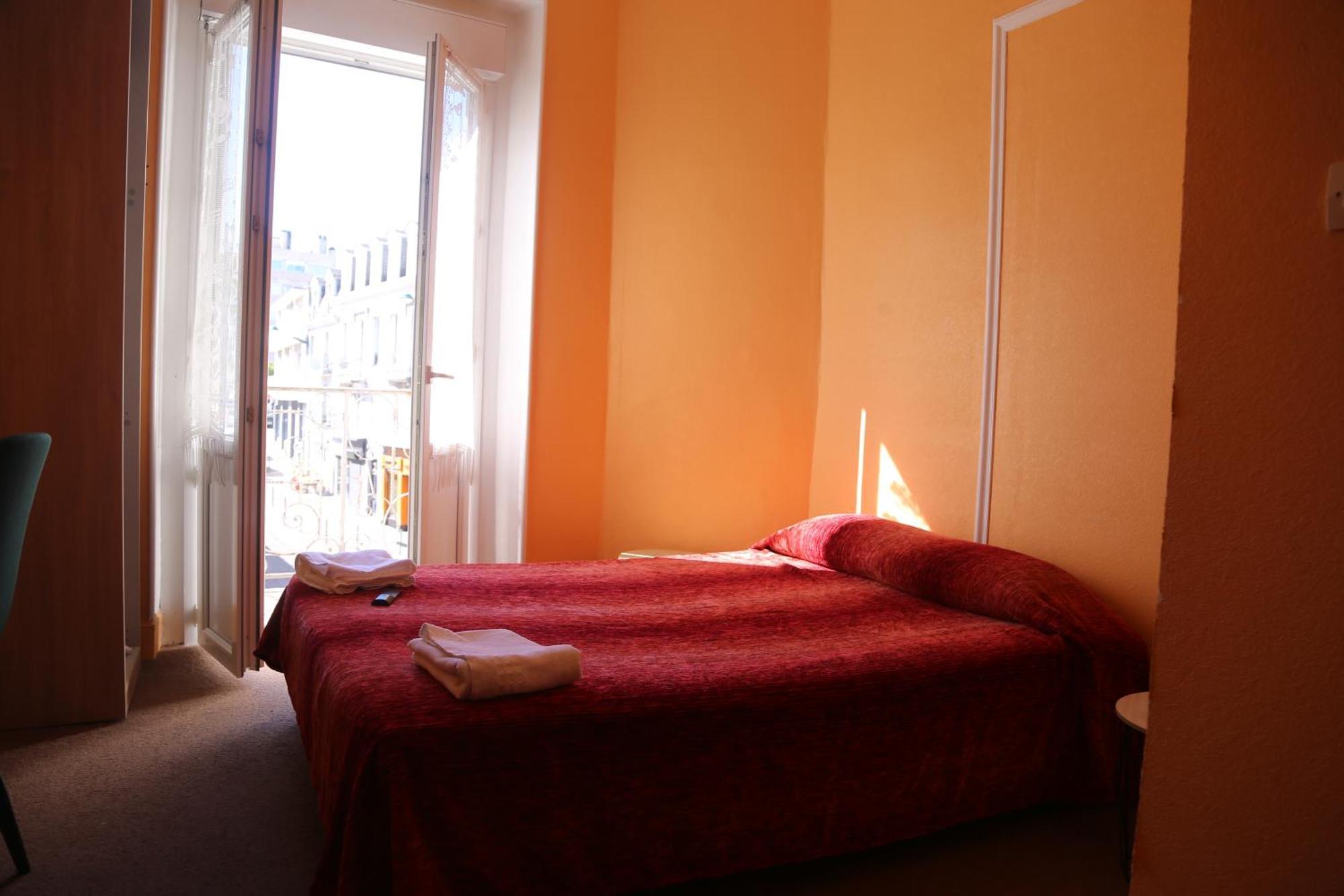 Hotel Restaurant Le Parisien Lourdes Luaran gambar