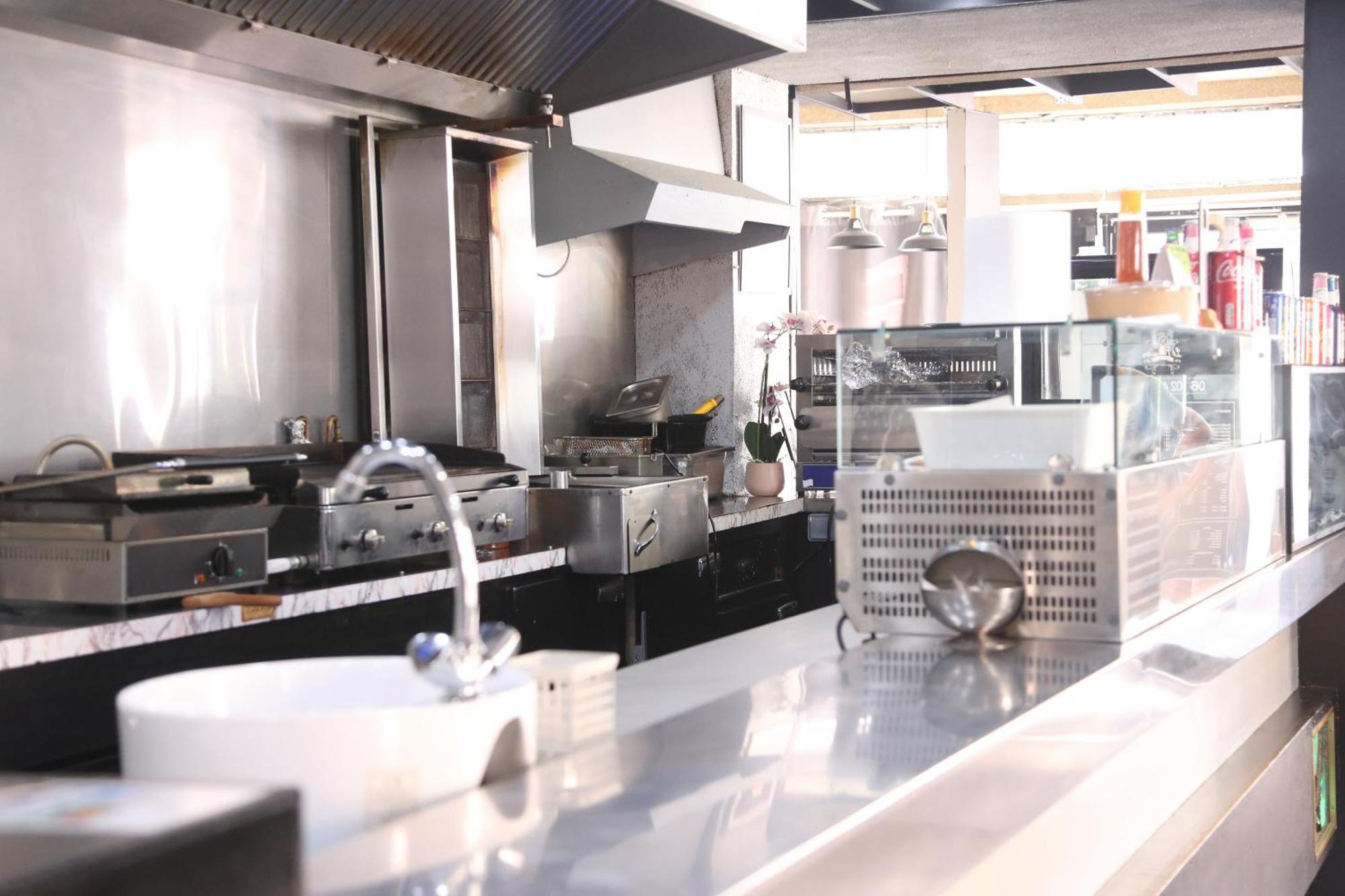 Hotel Restaurant Le Parisien Lourdes Luaran gambar